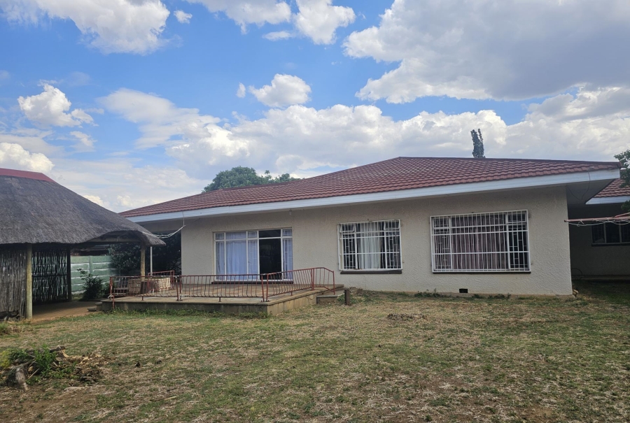 4 Bedroom Property for Sale in Potchefstroom North West